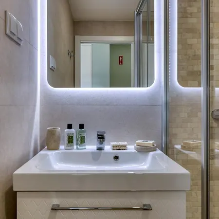 Torralta Oceanfront Luxury Apartment *