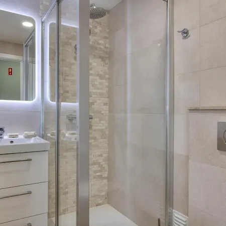 Torralta Oceanfront Luxury * Alvor