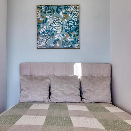 Torralta Oceanfront Luxury